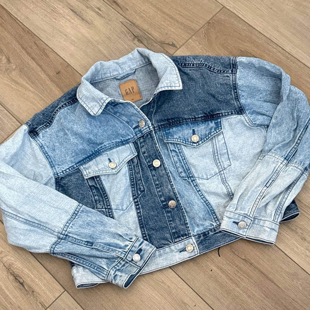 GAP Two-Tone Light & Dark Blue Denim Jacket